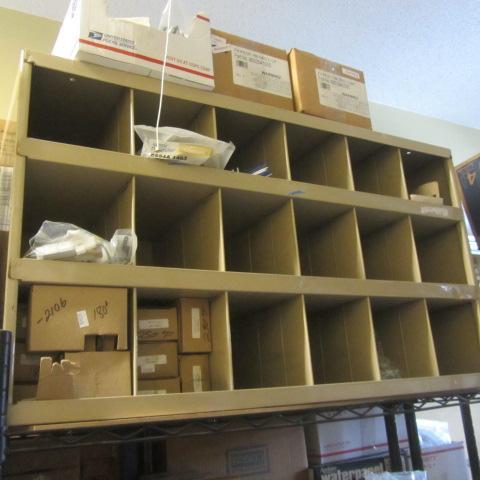 lot 14 image: Metal Parts Bin