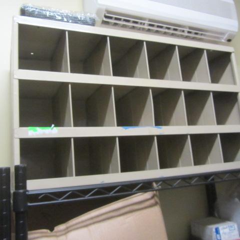lot 16 image: Metal Parts Bin