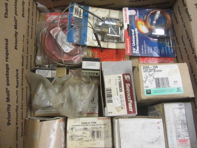 lot 249 image: Sensors, Switches, Thermocouplers