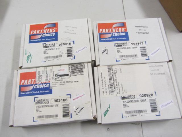 lot 250 image: Control Boards