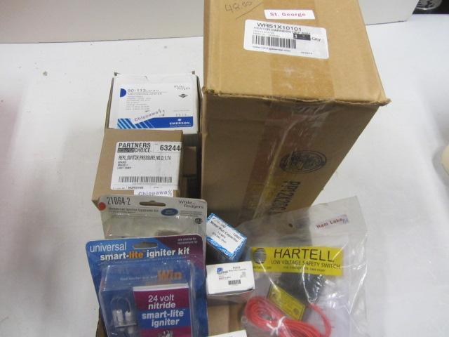 lot 281 image: Heater Harness, Fan Control, Switches
