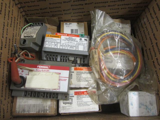 lot 311 image: Ignition & Oil Burner Controls