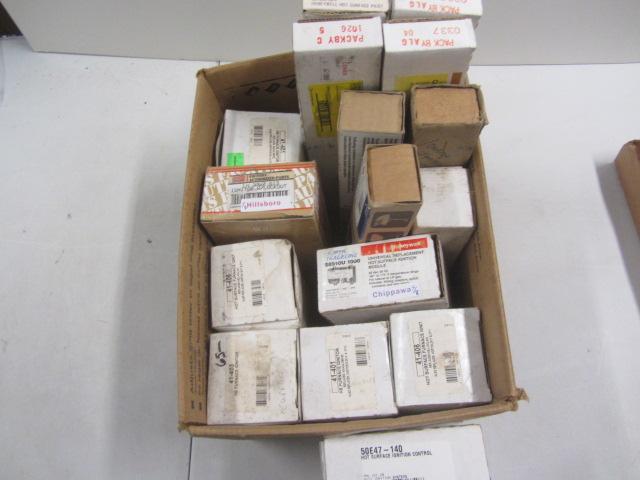 lot 319 image: Hot Surface Igniters