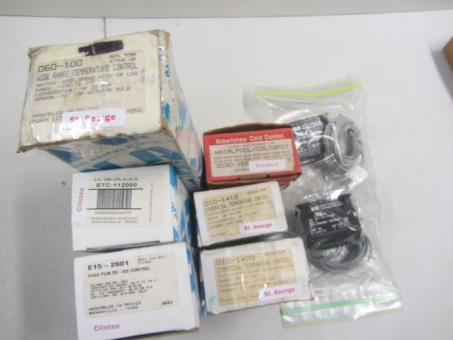 lot 325 image: De Ice, Temp Controls