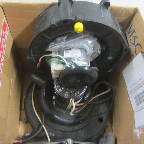 lot 77 image: Blower Motors