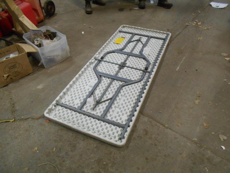 lot 12 image: Folding Table.