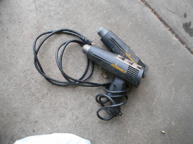 lot 14 image: 2 Wagner Heat Guns.