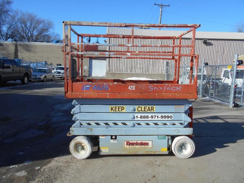 Skyjack SJ4626 Scissorlift. 242 Hours.