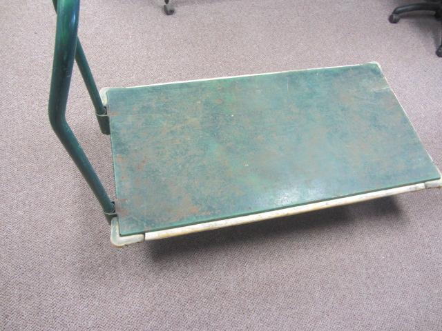 Flatbed dock cart