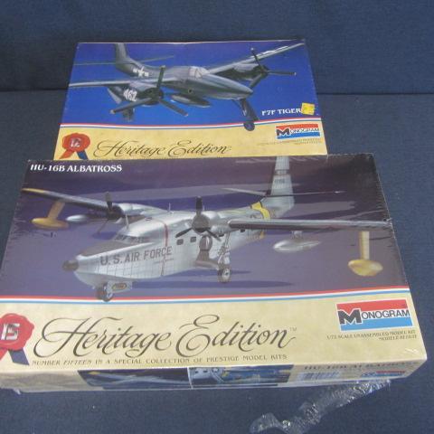 lot 114 image: Vintage Plastic Airplane Kits