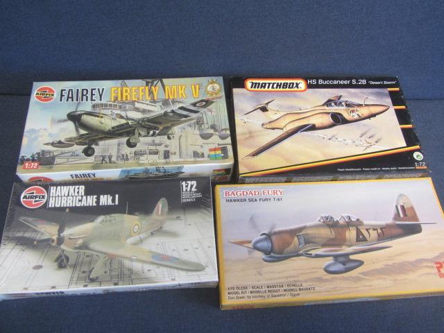 lot 138 image: Vintage Plastic Airplane Kits