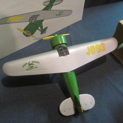 lot 52 image: John Deere Collector Airplane Bank
