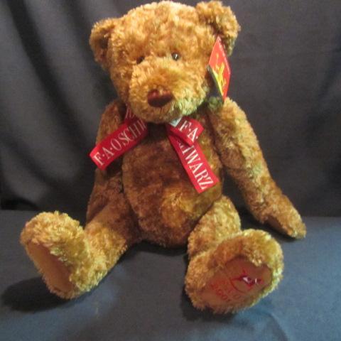 lot 74 image: FAO Schwartz 2001 Bear