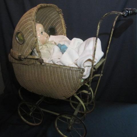 lot 80 image: Vintage Doll Buggy & Dy-Dee Doll