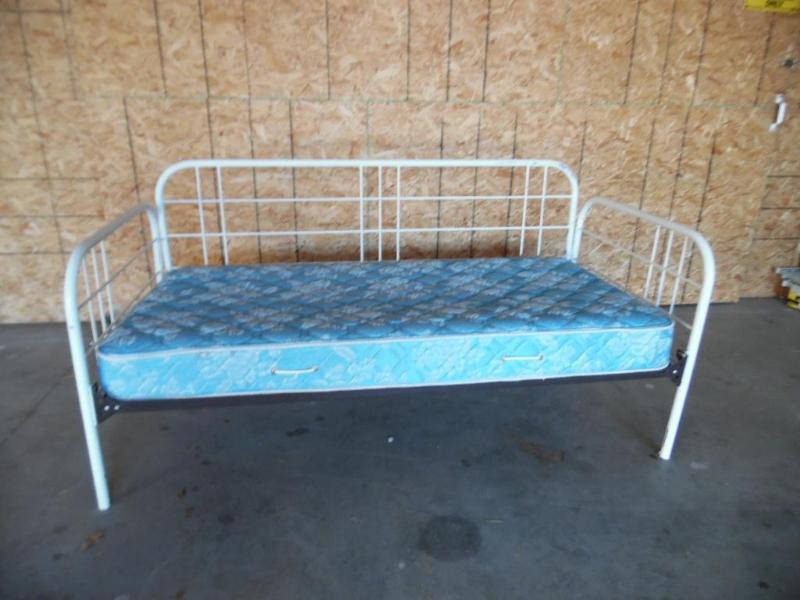 Twin Day Bed