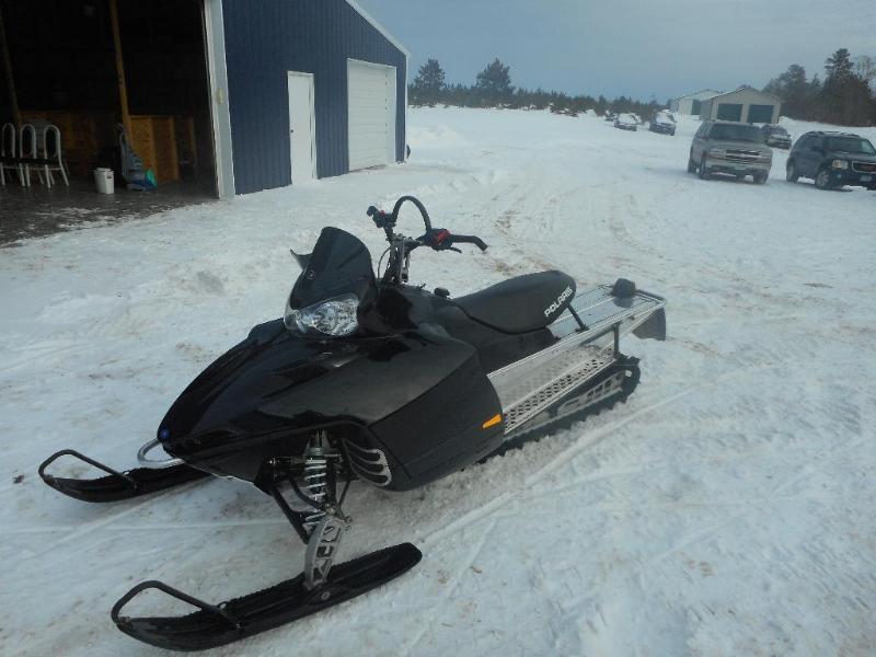 lot 3 image: 2009 Polaris RMK