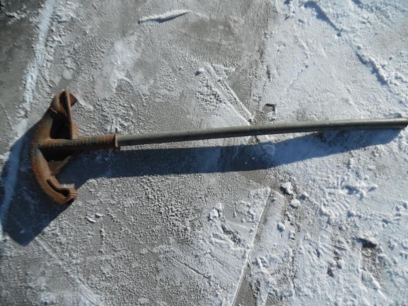 lot 31 image: Conduit Bender