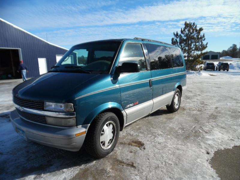 1998 Chevy Astro Van