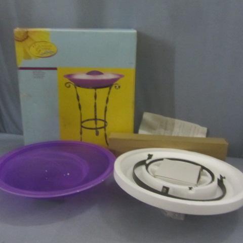lot 121 image: New Wave Fogger Bird bath