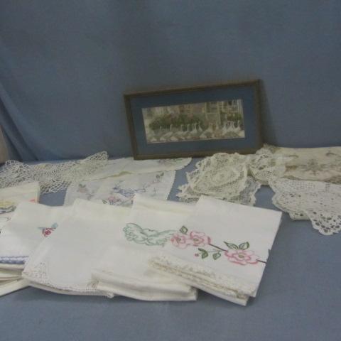 lot 16 image: Fancy Pillow Cases, Doilies