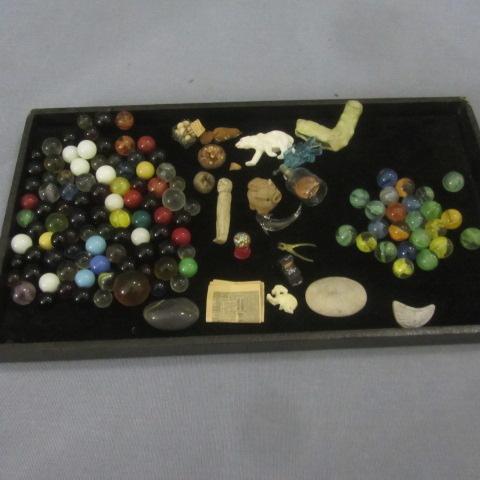 lot 19 image: Marbles, Miniatures