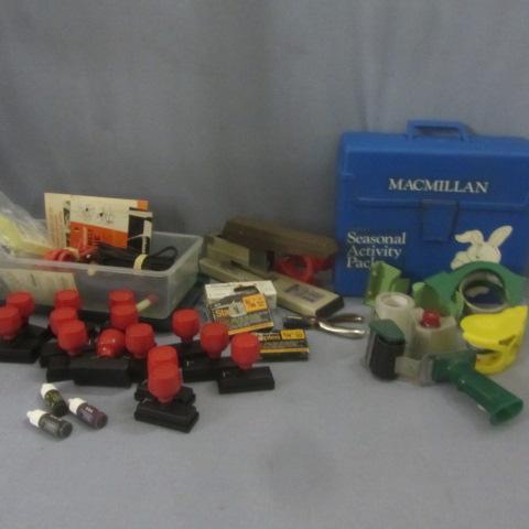 lot 67 image: Office Supplies, Stapler