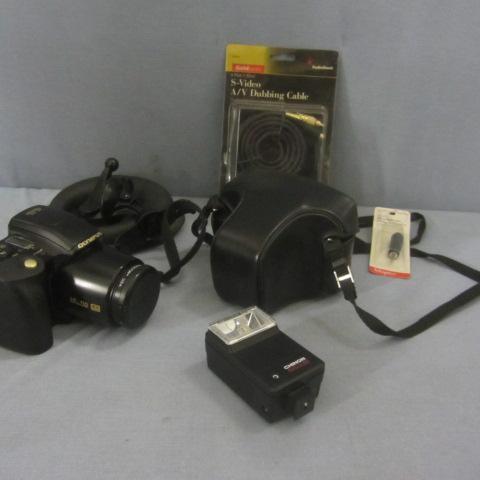 lot 70 image: Cameras - 35mm