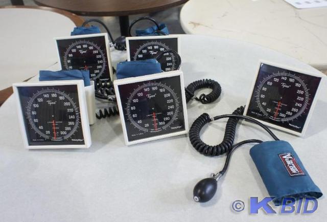 lot 22 image: Lot of (5) Tycos Welch Allyn Sphygm...