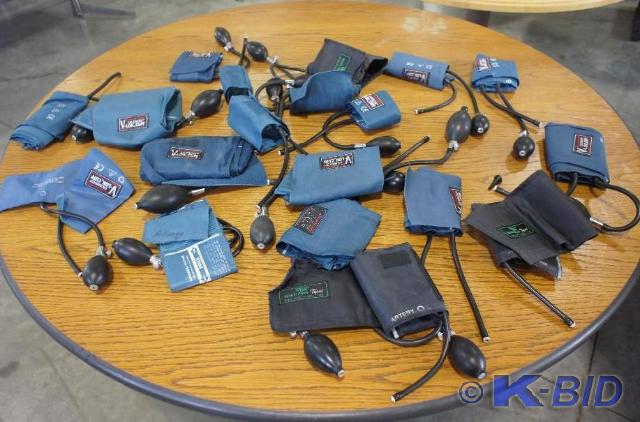lot 24 image: Lot of (19) V-Lok Blood Pressure cu...