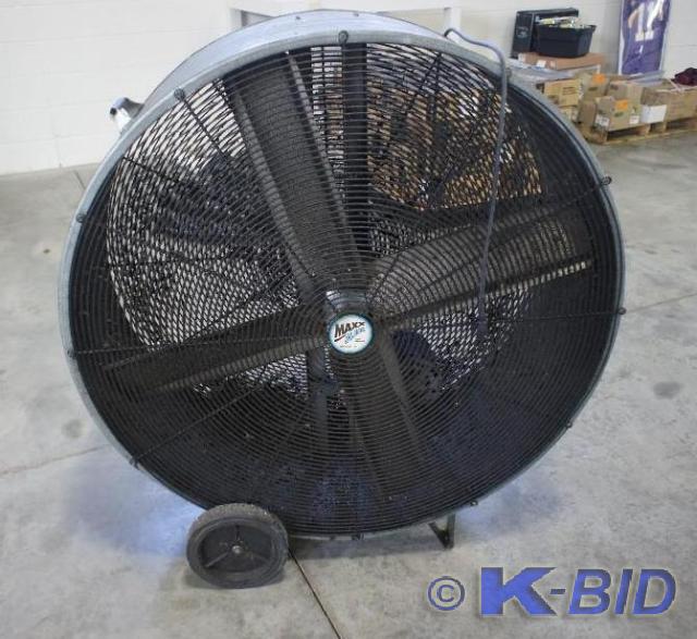 lot 37 image: Maxx Air Floor Fan  Tested Works. ...