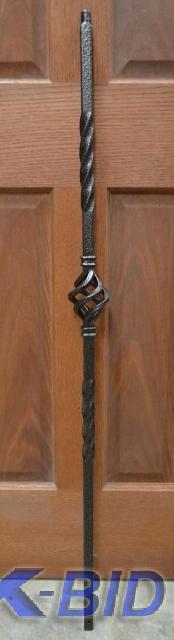 lot 18 image: Mega-1BASK 34 Iron Baluster Antiq...