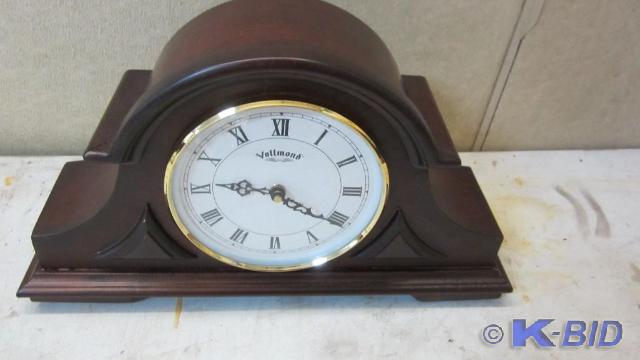 Mantle clock