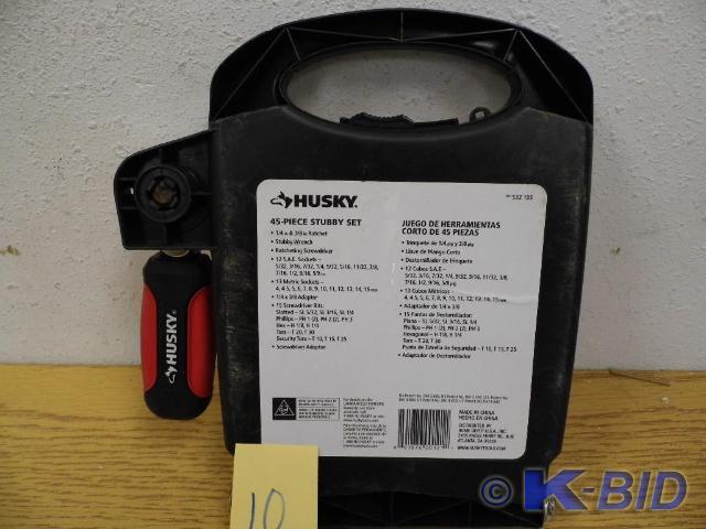 lot 10 image: Husky 45 Piece Stubby Set