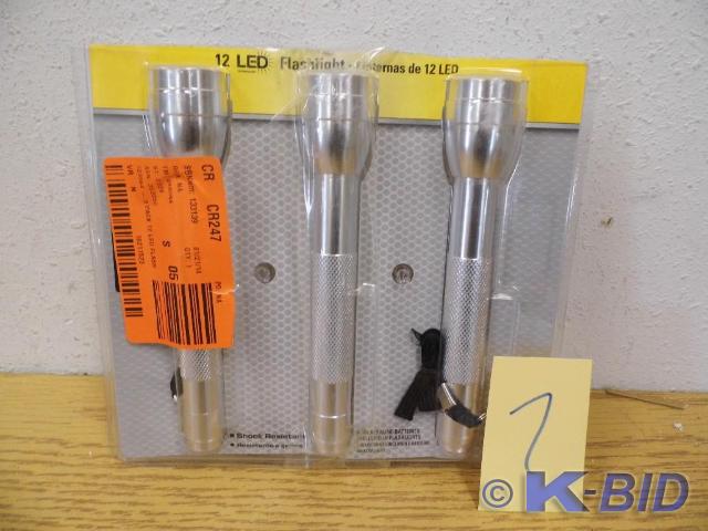 lot 7 image: 7 Pack of LED Flashlights