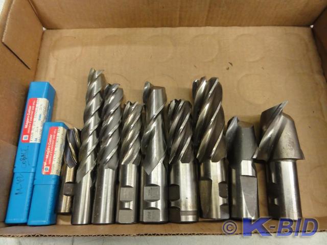lot 105 image: (11) Assorted End Mills  34 ...