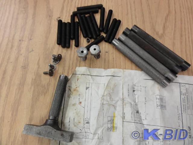 lot 146 image: Tool Setup Gauge, set screws, etc