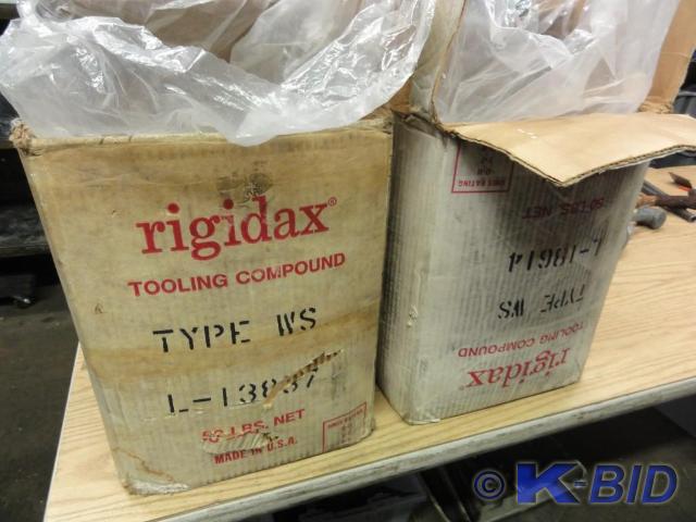 lot 162 image: Approx 100 Lbs of Rigidax&nbspTool...