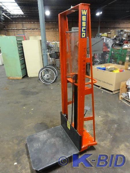 lot 230 image: Wesco Die Lift Cart Model ES-L-60-2...