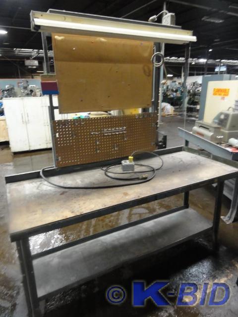 lot 257 image: Steel Work Bench With Lower Shelf W...