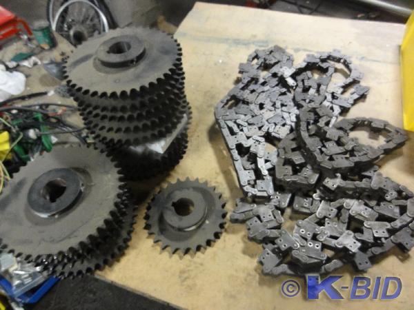 lot 286 image: Assorted Sprockets and Chain to inc...
