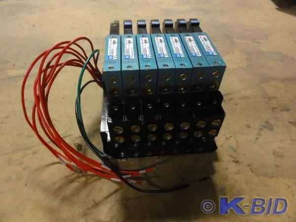 lot 290 image: (7) MAC Electric Pneumatic Valve Co...