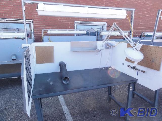 lot 301 image: Personal Workstation Bench 30 x 60...