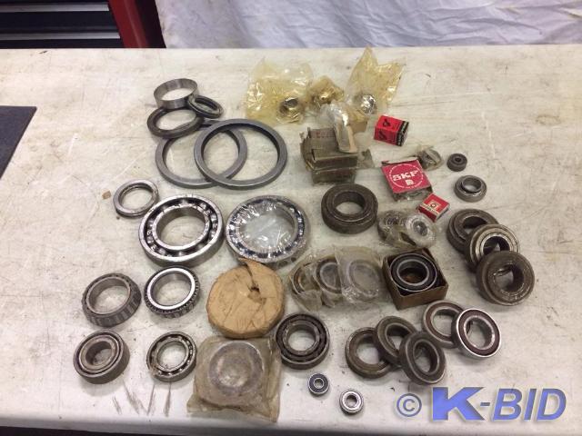 lot 37 image: Approx (40) New old stock bearings ...