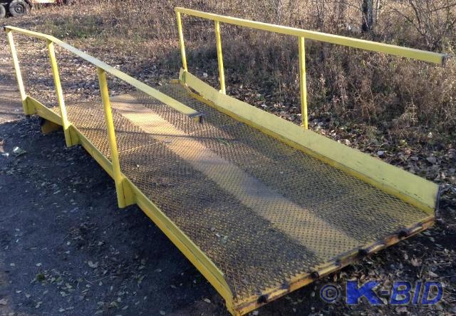lot 397 image: Equipment ramp. 5 w x 15 l with 4...