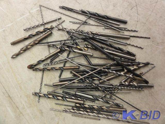 lot 66 image: (75) Assorted Drill Bits 332 up t...