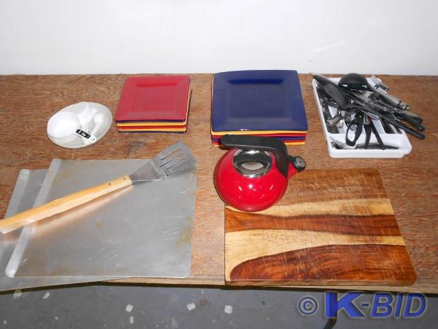 12 square plates, tea kettle, silve...