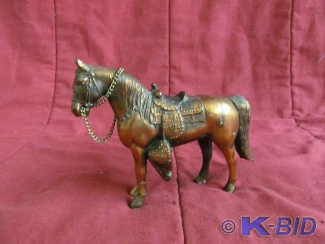 7L Cast Metal Horse