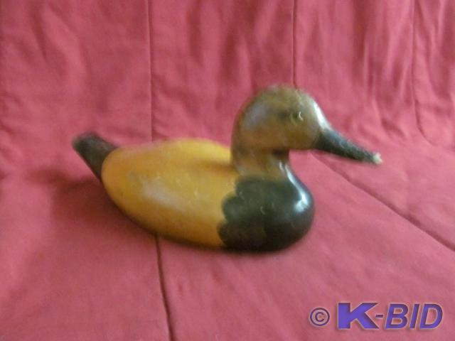 Hand Carved Wood Duck 13L