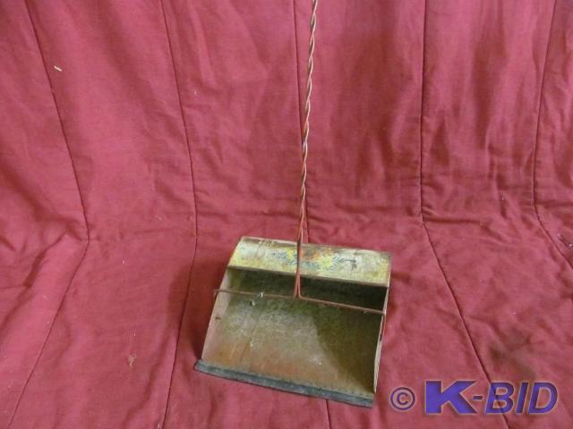 Metal Dust Pan