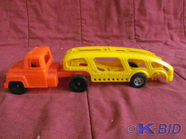 2 Piece Toy, Hubley Transport, Yell...